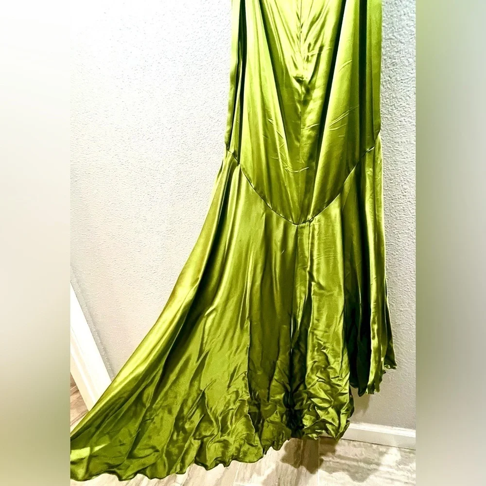 Jovani 100% SILK Green Beaded Backless Evening Gown Size 4 Formal Prom Dress - Picture 9 of 17